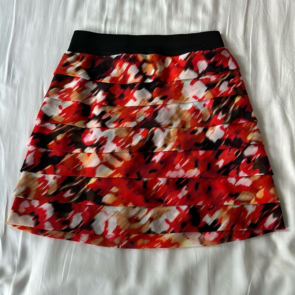 Tiered mini skirt